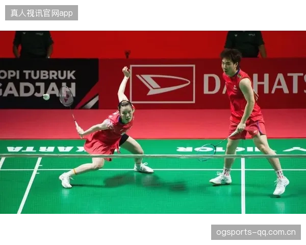 羽毛球混双组合逆风翻盘，导演级演出惊艳